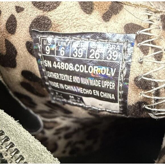 Skechers Day Date Women 9 Parallel Wedge Ankle Boots Bootie Shoes Suede Green - Picture 10 of 11